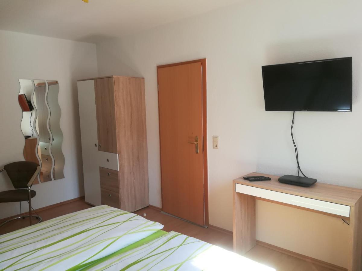 Ferienwohnung Duene ゼリン エクステリア 写真