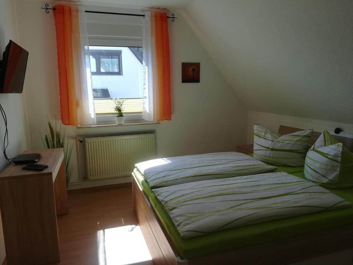 Ferienwohnung Duene ゼリン エクステリア 写真